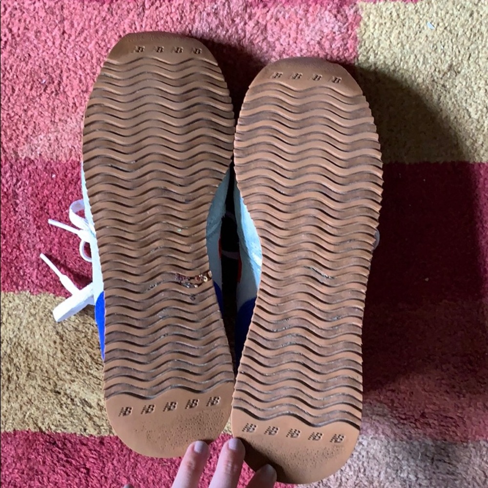 New balance sneakers - Picture 3 of 3